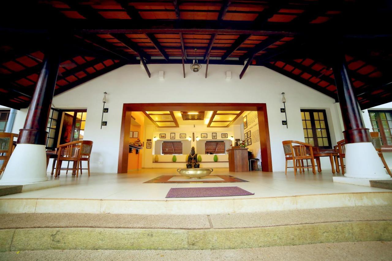 Old Lighthouse Bristow Hotel , Fort Kochi Buitenkant foto