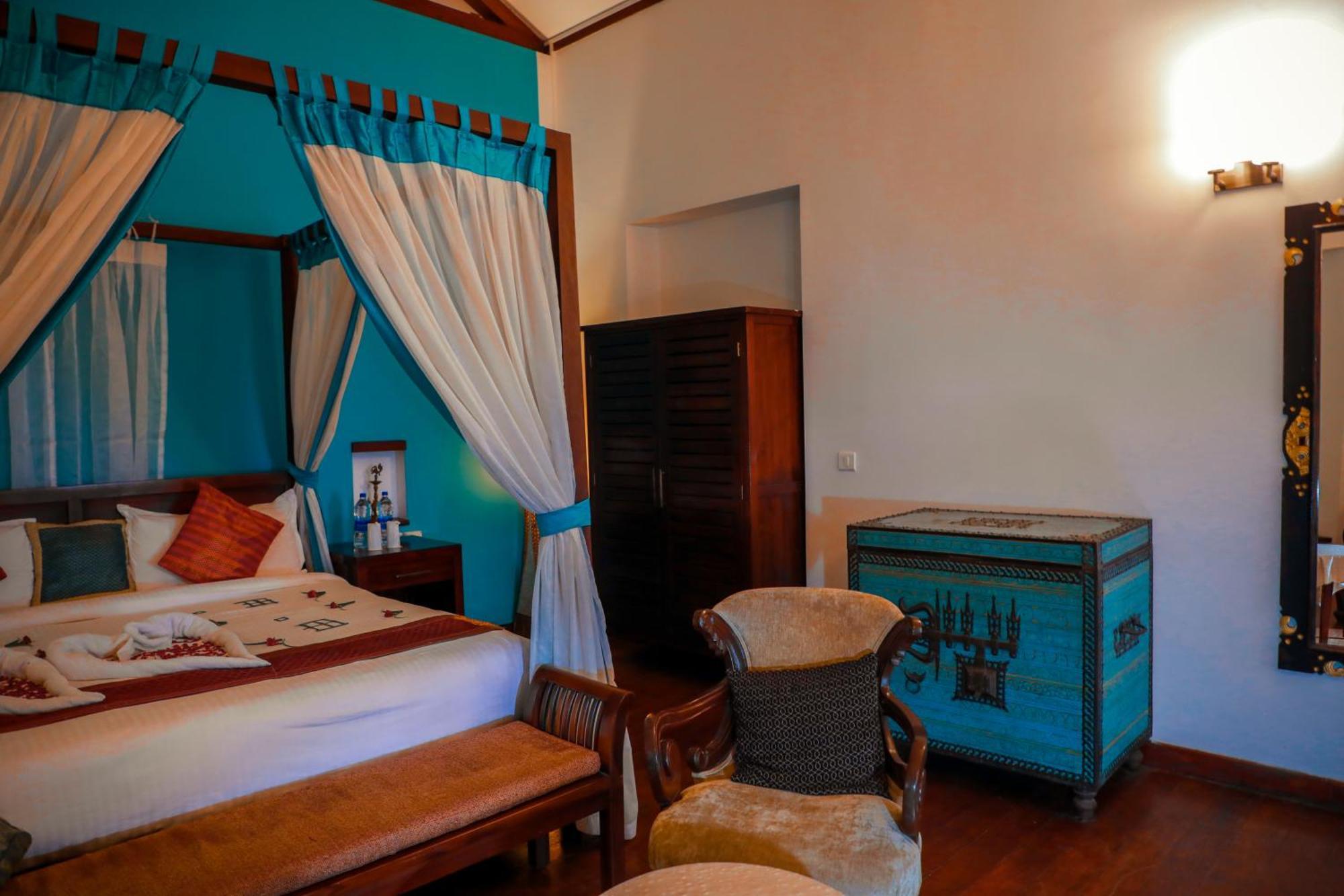 Old Lighthouse Bristow Hotel , Fort Kochi Buitenkant foto